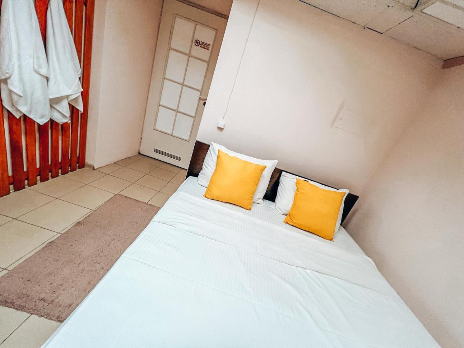 Guest House On Saksahanskoho Street เคียฟ ภายนอก รูปภาพ